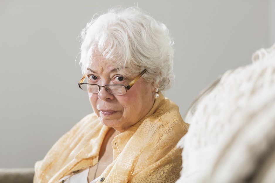 starsza kobieta